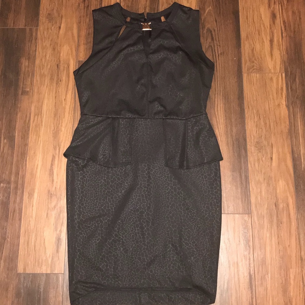 Kardashian Kollection Peplum Dress - Picture 3 of 6